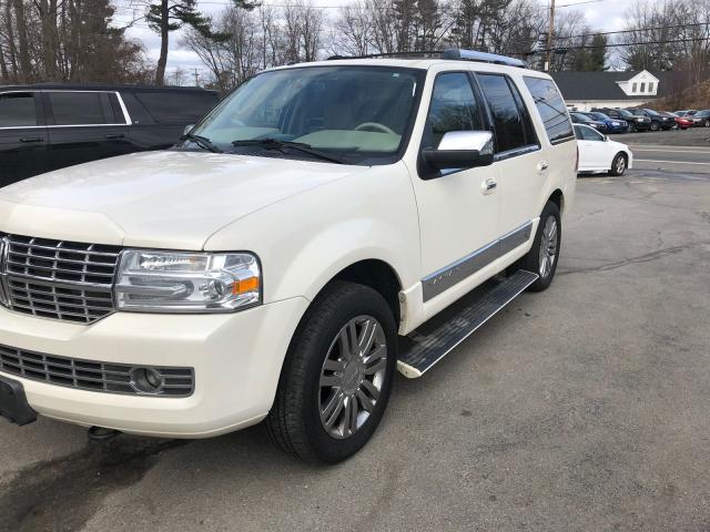 5LMFU28537LJ16613 - 2007 LINCOLN NAVIGATOR WHITE photo 2