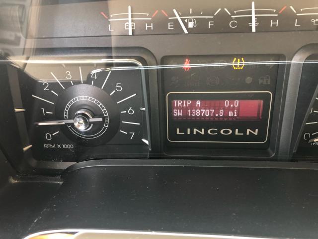 5LMFU28537LJ16613 - 2007 LINCOLN NAVIGATOR თეთრი ფოტო 6