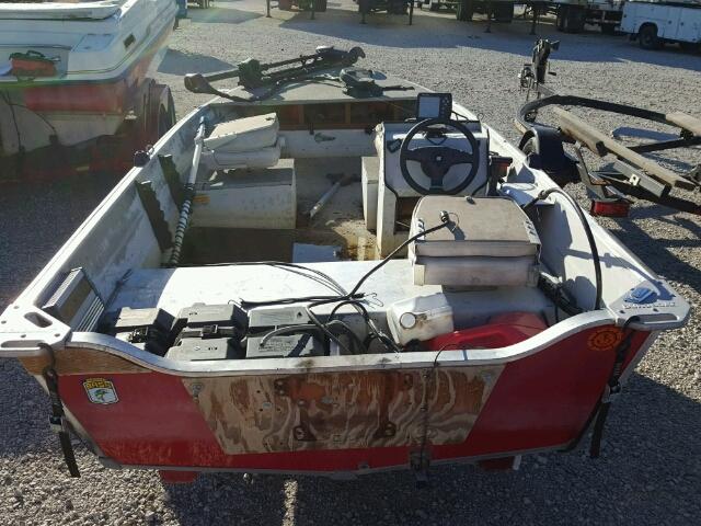 DM115015D202 - 2002 DURA BOAT RED photo 6