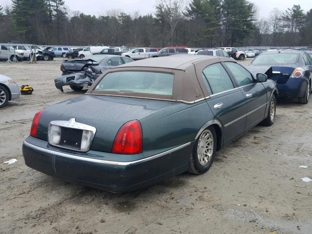 1LNHM82W9XY631134 - 1999 LINCOLN TOWN CAR S GREEN photo 4