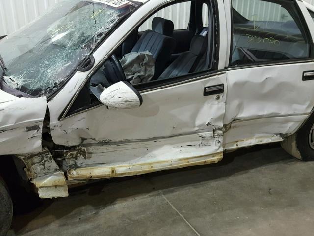 1G1BL52PXRR191290 - 1994 CHEVROLET CAPRICE CL 白色 照片 10