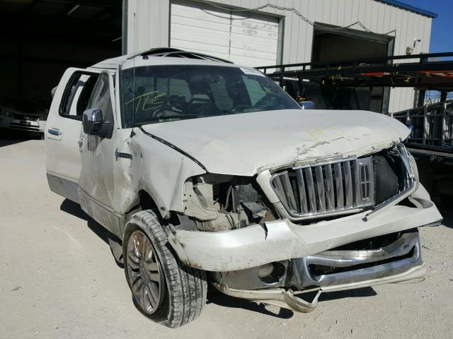 5LTPW18596FJ16402 - 2006 LINCOLN MARK LT WHITE photo 1