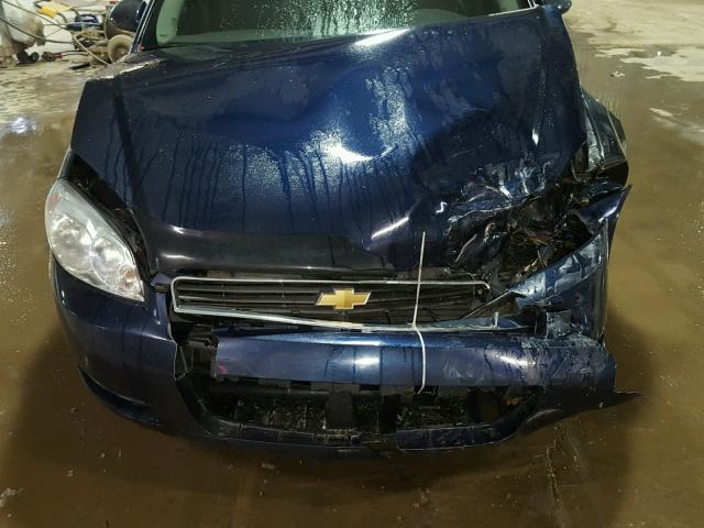 2G1WT58N881380082 - 2008 CHEVROLET IMPALA LT BLUE photo 7