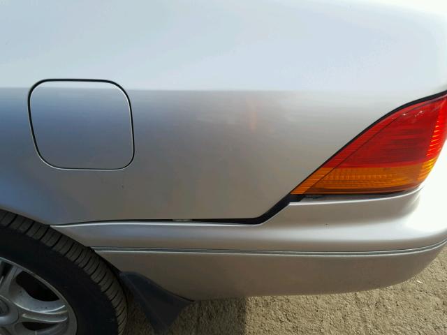 JH4KA9662VC002889 - 1997 ACURA 3.5RL SILVER photo 9