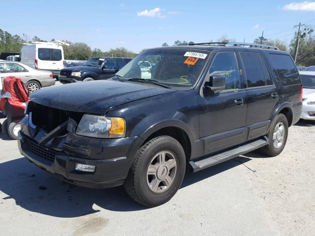 1FMFU19526LA69570 - 2006 FORD EXPEDITION BLACK photo 2