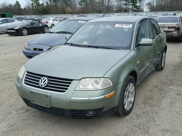 WVWPD63B93P187849 - 2003 VOLKSWAGEN PASSAT GLS GREEN photo 2