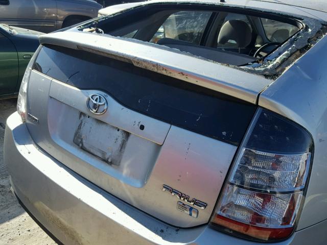 JTDKB20U657048036 - 2005 TOYOTA PRIUS SILVER photo 9