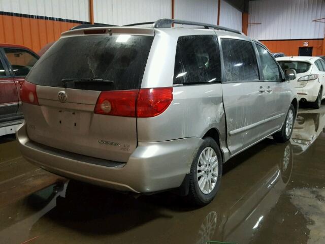 5TDBK23C27S004028 - 2007 TOYOTA SIENNA LE SILVER photo 4