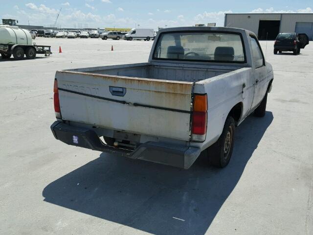 1N6ND11S7KC304795 - 1989 NISSAN D21 SHORT GRAY photo 4