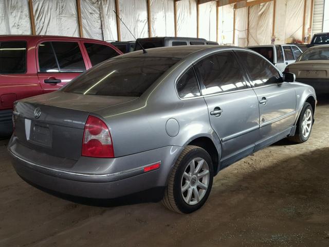 WVWPD63B34P049144 - 2004 VOLKSWAGEN PASSAT GLS SILVER photo 4