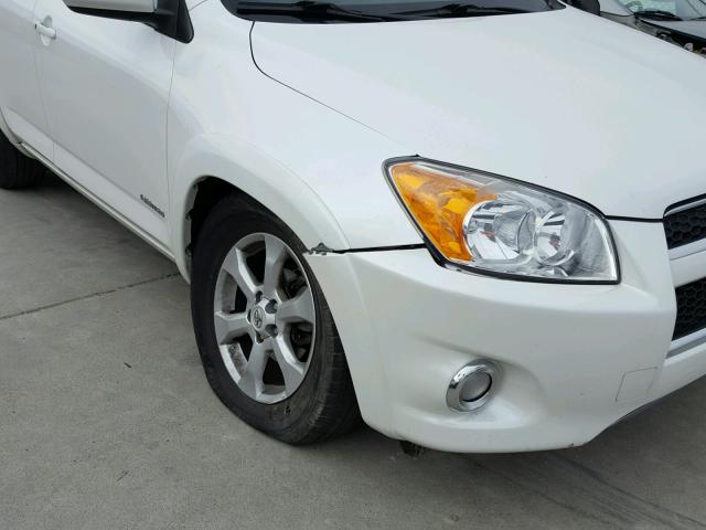 2T3DF4DV6AW077286 - 2010 TOYOTA RAV4 LIMIT WHITE photo 9