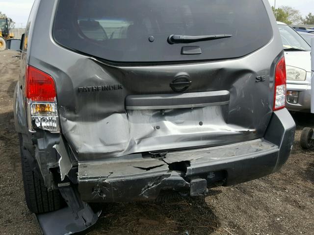 5N1BR18A38C619425 - 2008 NISSAN PATHFINDER CHARCOAL photo 9