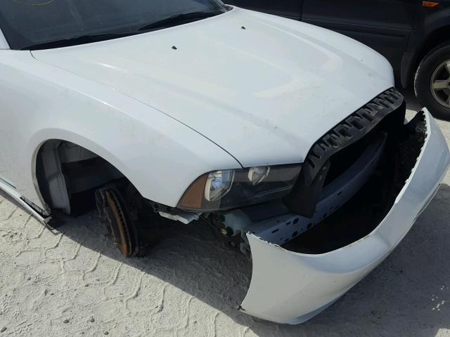 2C3CDXBG2EH275459 - 2014 DODGE CHARGER SE WHITE photo 9