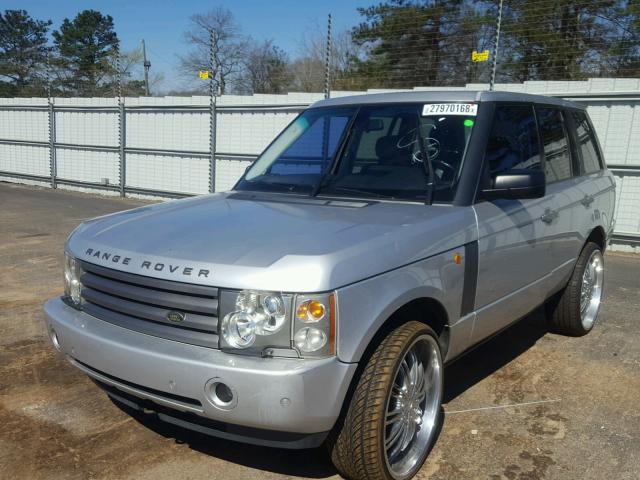 SALME11455A185182 - 2005 LAND ROVER RANGE ROVE SILVER photo 2