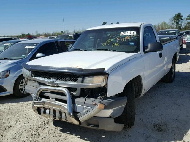 1GCEC14V54Z156383 - 2004 CHEVROLET SILVERADO WHITE photo 2