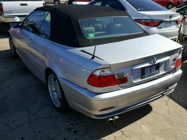 WBABS53493JU98810 - 2003 BMW 330 CI SILVER photo 3