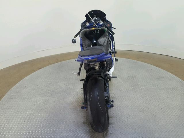 JYARJ12E46A002366 - 2006 YAMAHA YZF-R6 BLUE photo 9