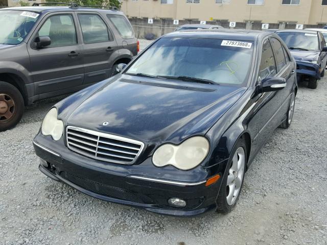 WDBRF52H86E019458 - 2006 MERCEDES-BENZ C GENERATI BLACK photo 2