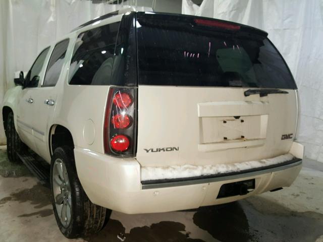 1GKS2EEF5DR294160 - 2013 GMC YUKON DENA WHITE photo 3