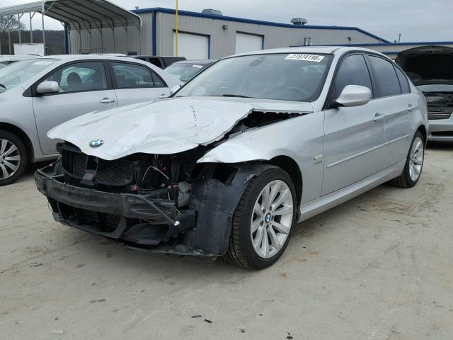 WBAPK5C55BF123335 - 2011 BMW 328 XI SUL SILVER photo 2