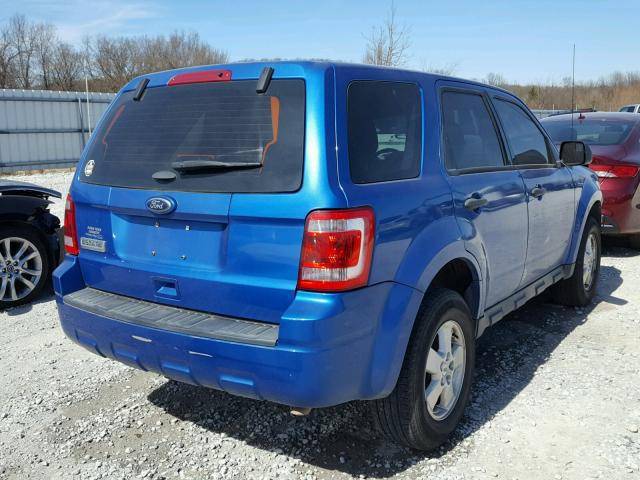 1FMCU0C76CKA90253 - 2012 FORD ESCAPE XLS BLUE photo 4