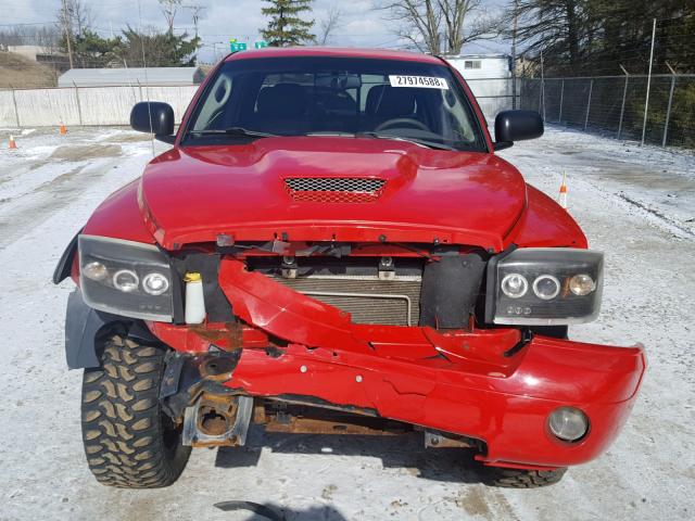 1D3HW58N95S270264 - 2005 DODGE DAKOTA QUA RED photo 9