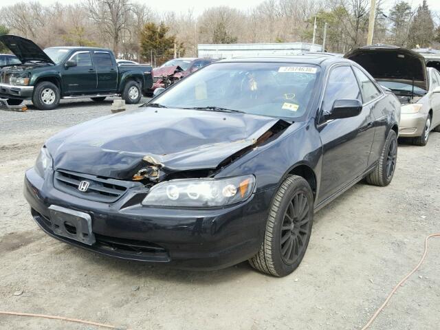 1HGCG3275YA032227 - 2000 HONDA ACCORD EX BLACK photo 2