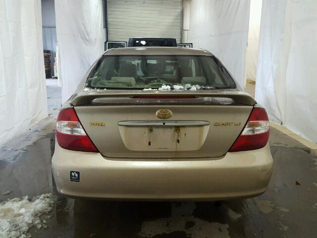 4T1BE32K52U638777 - 2002 TOYOTA CAMRY LE TAN photo 9