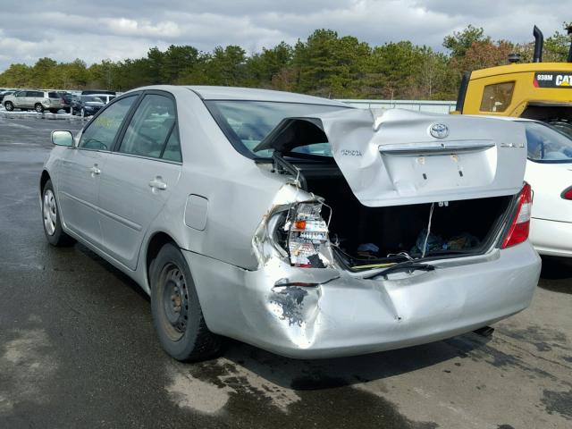 4T1BE32K84U796159 - 2004 TOYOTA CAMRY LE SILVER photo 3