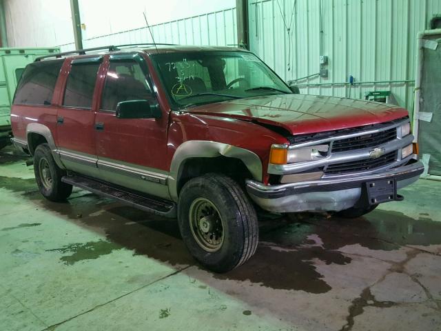 1GNGK26R6WJ330293 - 1998 CHEVROLET SUBURBAN K RED photo 1