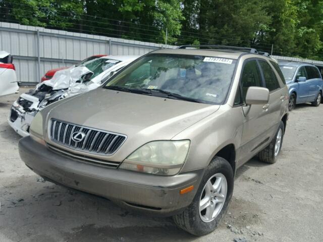 JTJHF10UX30299458 - 2003 LEXUS RX GOLD photo 2