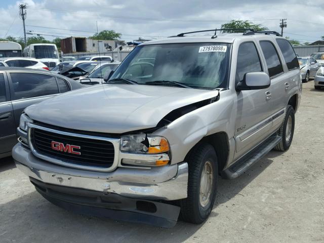 1GKEC13T25J237832 - 2005 GMC YUKON SILVER photo 2