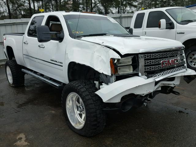 1GT426C83BF168313 - 2011 GMC SIERRA K35 WHITE photo 1