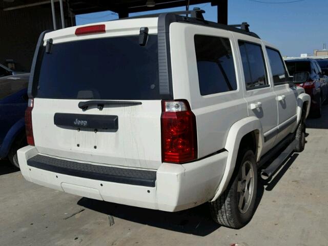 1J8HH48K49C503978 - 2009 JEEP COMMANDER WHITE photo 4