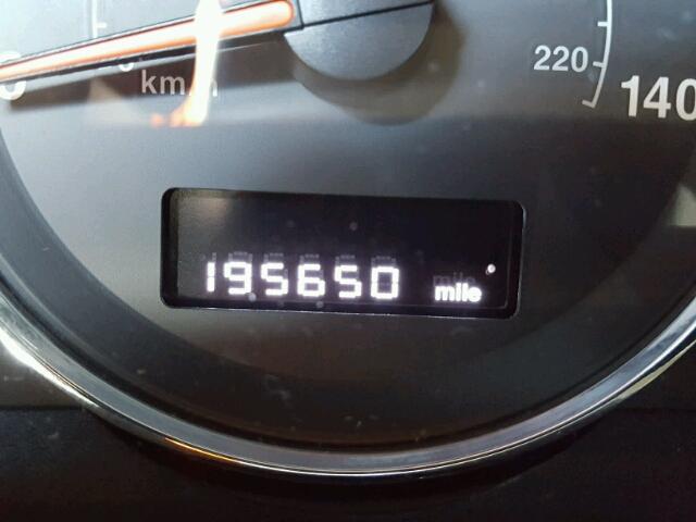 1J8HH48K49C503978 - 2009 JEEP COMMANDER WHITE photo 8