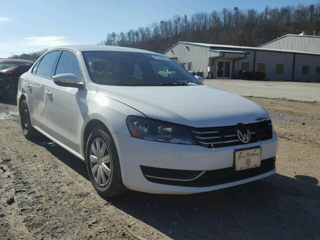 1VWAP7A39CC007658 - 2012 VOLKSWAGEN PASSAT S WHITE photo 1