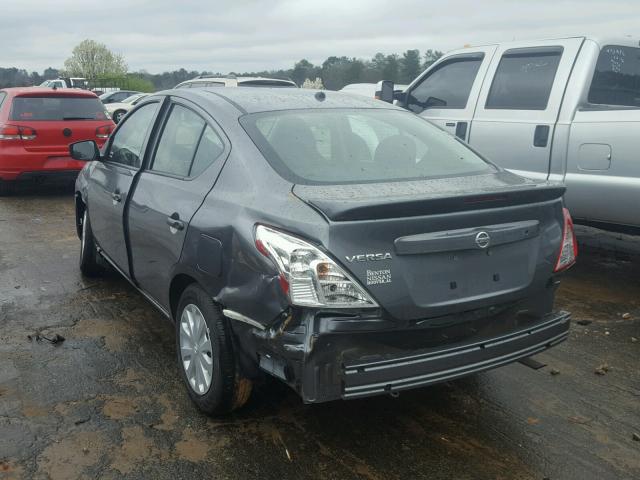 3N1CN7APXHL907200 - 2017 NISSAN VERSA S GRAY photo 3