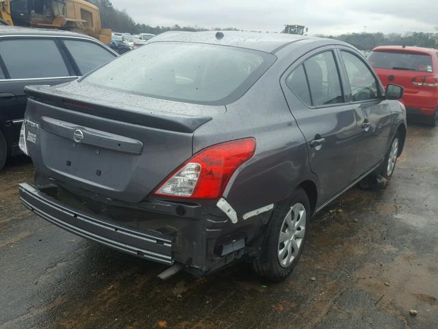 3N1CN7APXHL907200 - 2017 NISSAN VERSA S GRAY photo 4