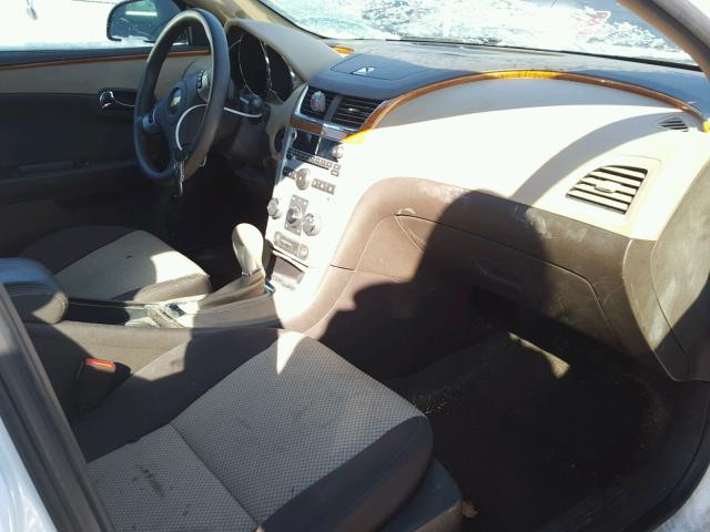 1G1ZC5EB3A4132680 - 2010 CHEVROLET MALIBU 1LT WHITE photo 5