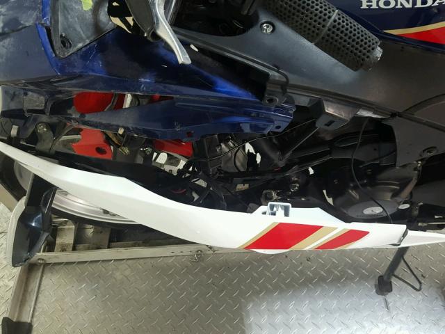 MLHMC4100C5200377 - 2012 HONDA CBR250 R BLUE photo 15