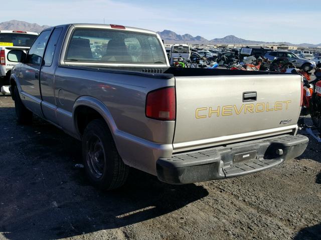 1GCCS195528144062 - 2002 CHEVROLET S TRUCK S1 GRAY photo 3