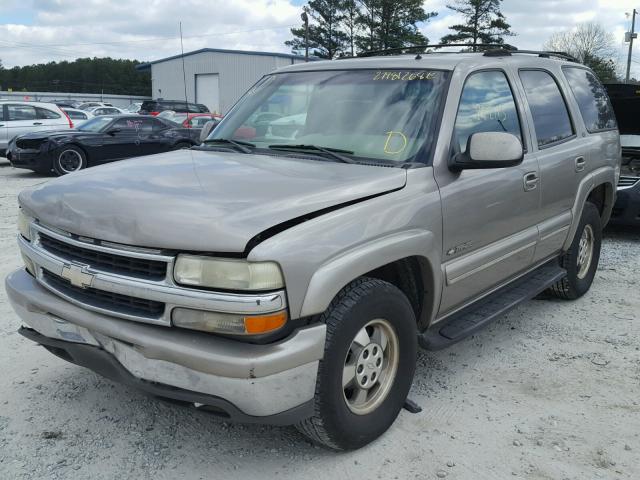 1GNEC13Z32J251418 - 2002 CHEVROLET TAHOE C150 TAN photo 2