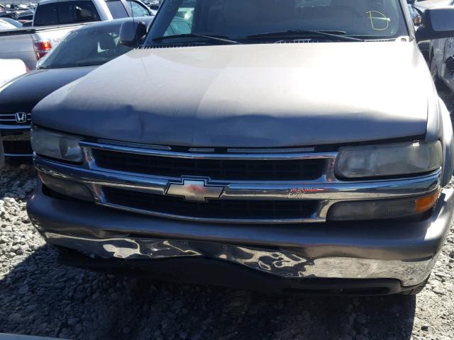 1GNEC13Z32J251418 - 2002 CHEVROLET TAHOE C150 TAN photo 9