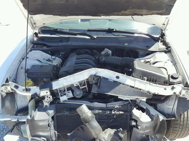 2B3KA43R18H116405 - 2008 DODGE CHARGER WHITE photo 7