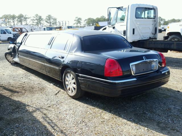 1L1FM81WX4Y673799 - 2004 LINCOLN TOWN CAR E BLACK photo 3