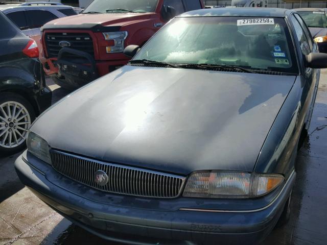 1G4NJ52M3VC444362 - 1997 BUICK SKYLARK GR GREEN photo 2