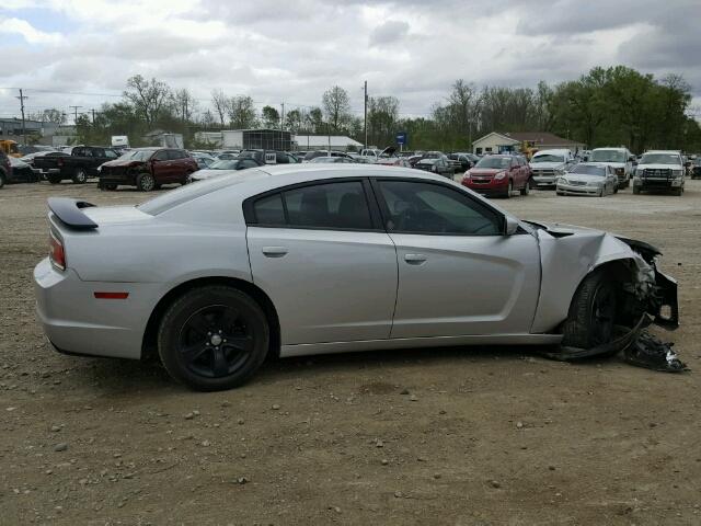 2C3CDXBG5CH218864 - 2012 DODGE CHARGER SE SILVER photo 9