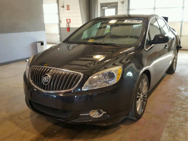 1G4PS5SK0D4236680 - 2013 BUICK VERANO BLACK photo 2