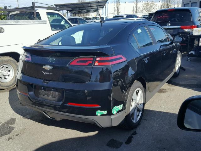 1G1RE6E45EU174646 - 2014 CHEVROLET VOLT BLACK photo 4