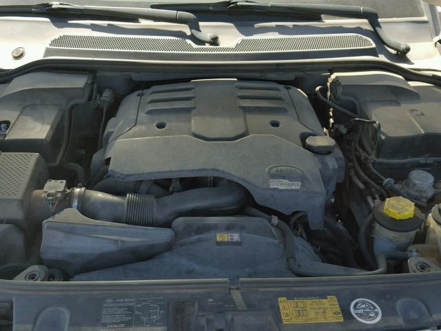 SALAD24416A402073 - 2006 LAND ROVER LR3 SE GRAY photo 7